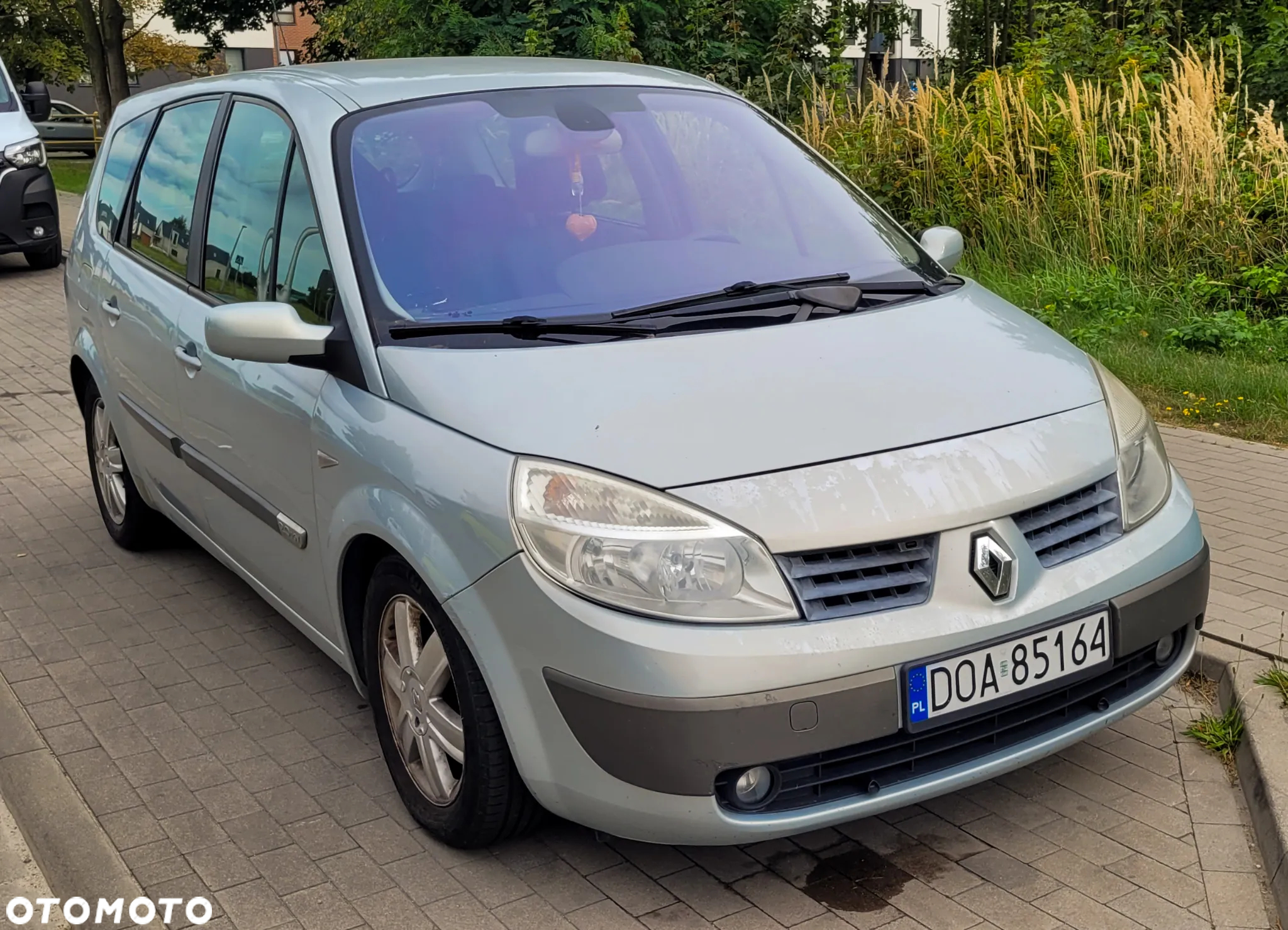 Renault Grand Scenic - 2