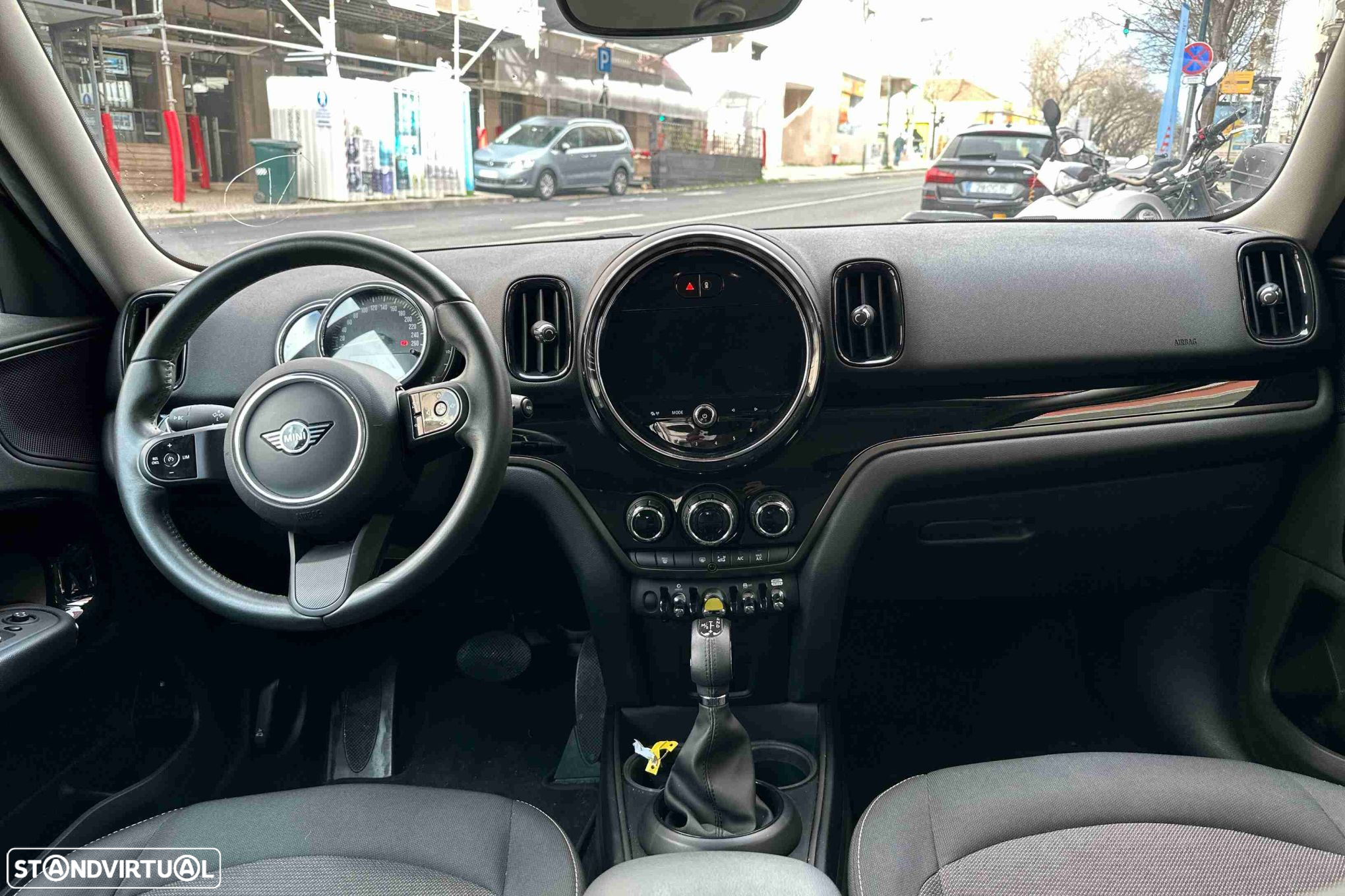 MINI Countryman Cooper SE ALL4 Auto - 9