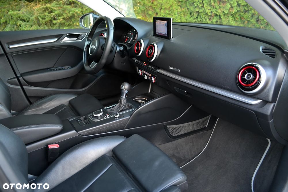 Audi A3 Sportback - 14