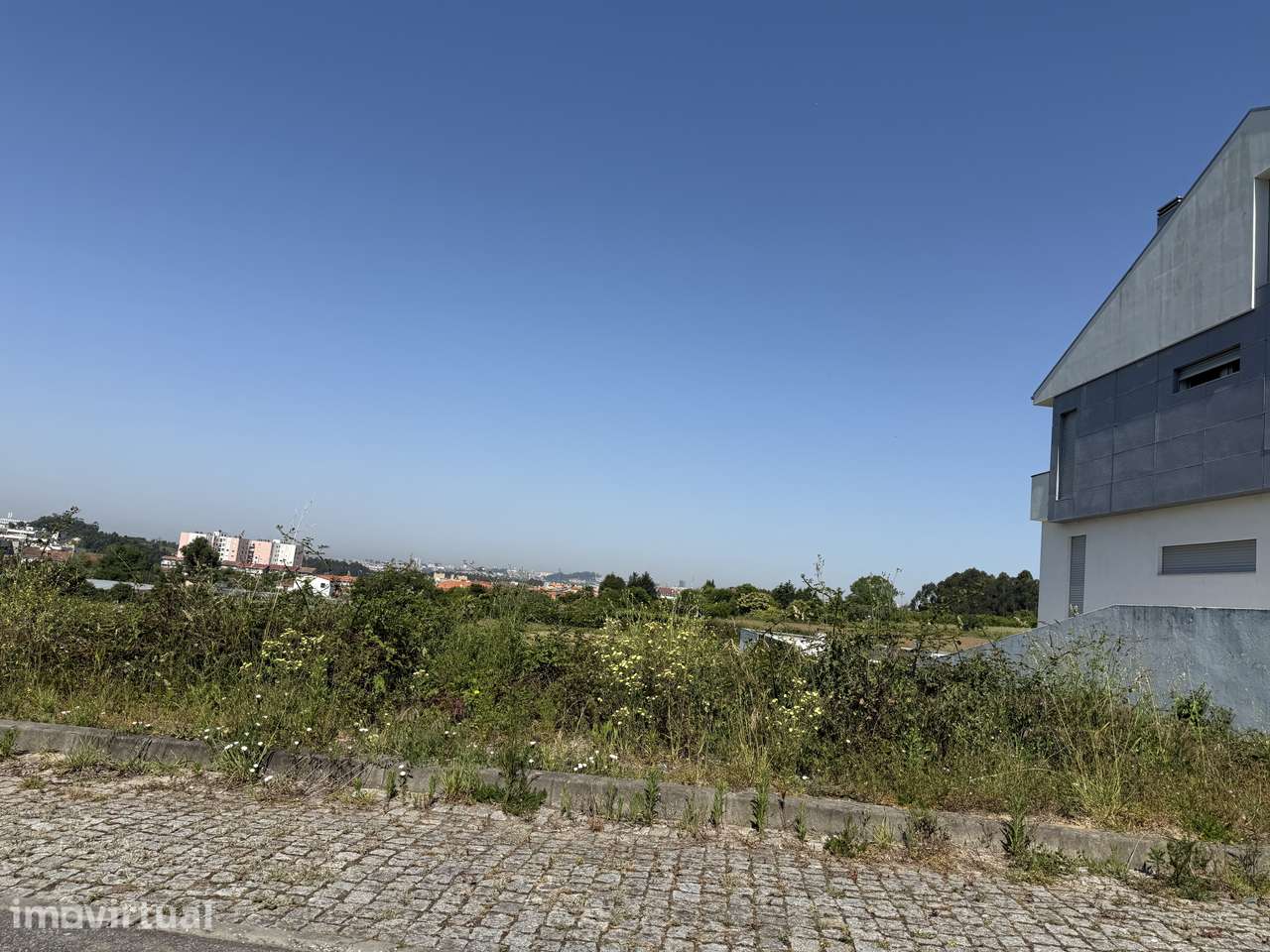 Lote Moradia 3 Frentes Projeto Aprovado - Grande imagem: 2/2