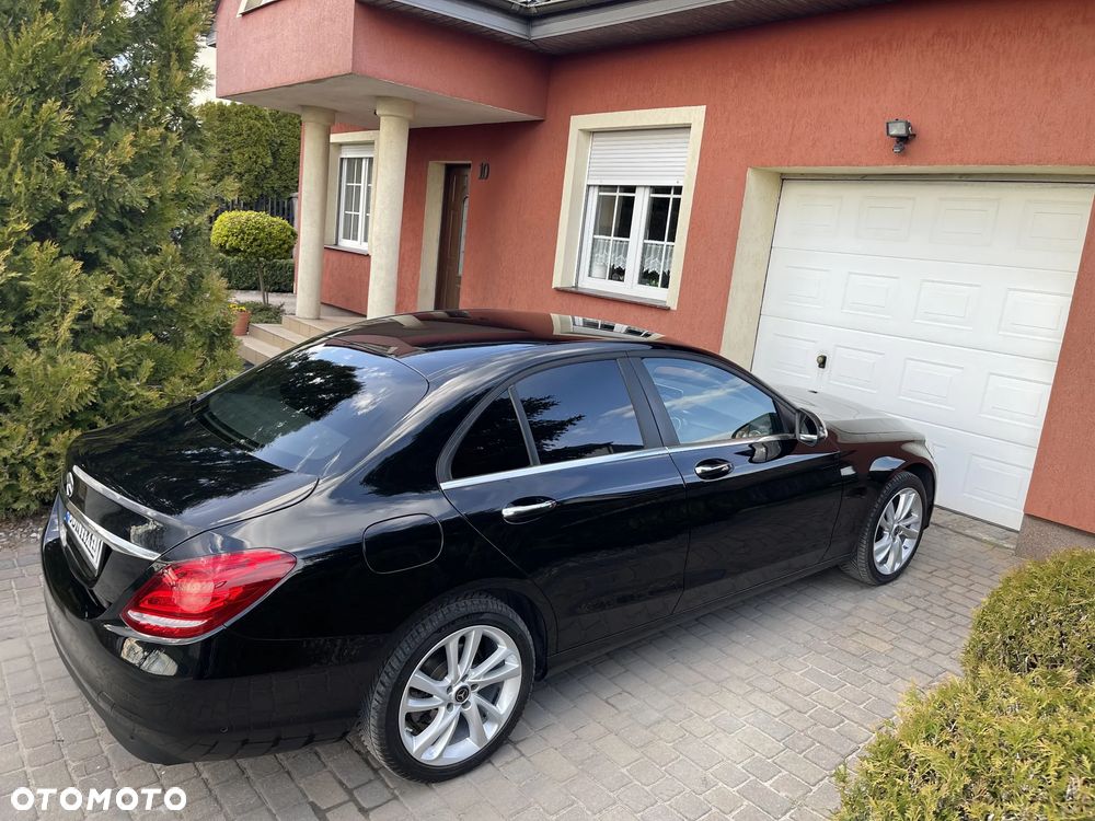 Mercedes-Benz Klasa C 180 7G-TRONIC - 7