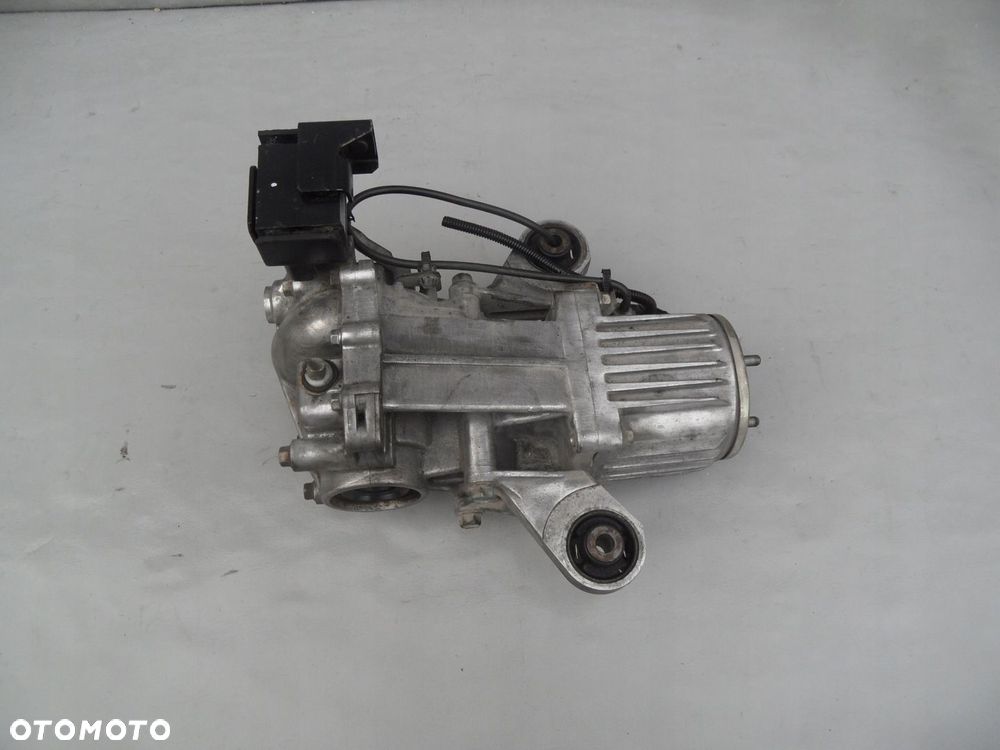 MOST TYŁ TYLNY DYFER MITSUBISHI OUTLANDER II PEUGEOT 4007 2.353 - 1