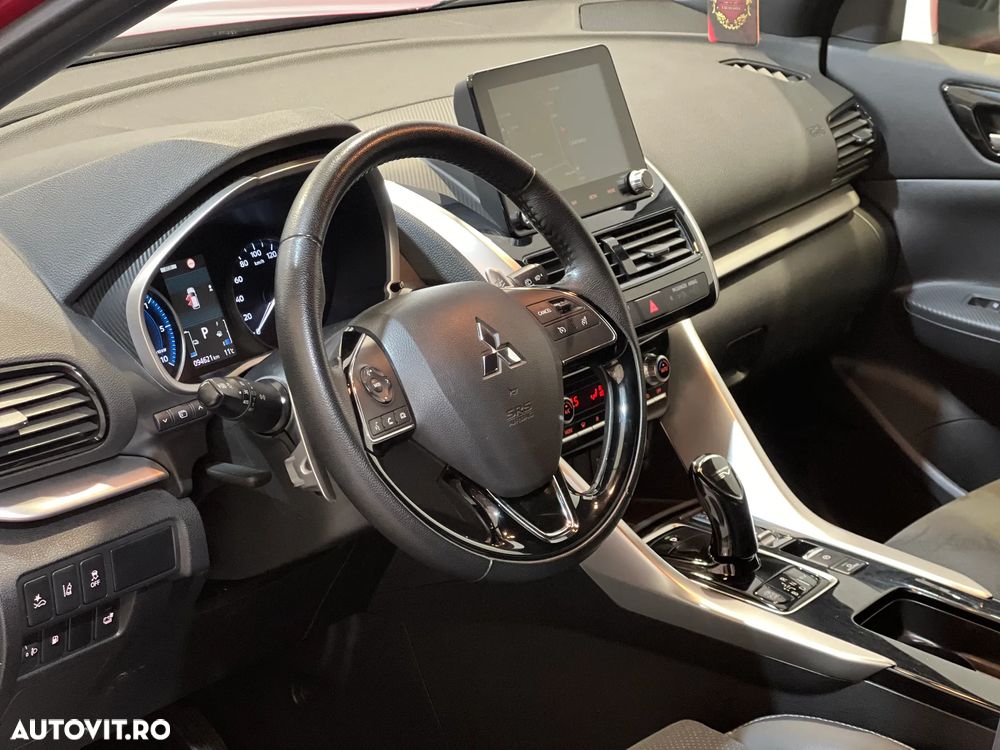 Mitsubishi Eclipse-Cross - 15