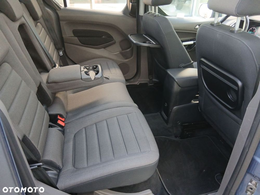 Ford Tourneo Connect 1.5 EcoBlue Titanium PowerShift - 29