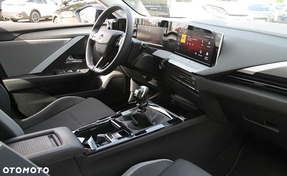 Opel Astra 1.2 T Edition S&S - 25