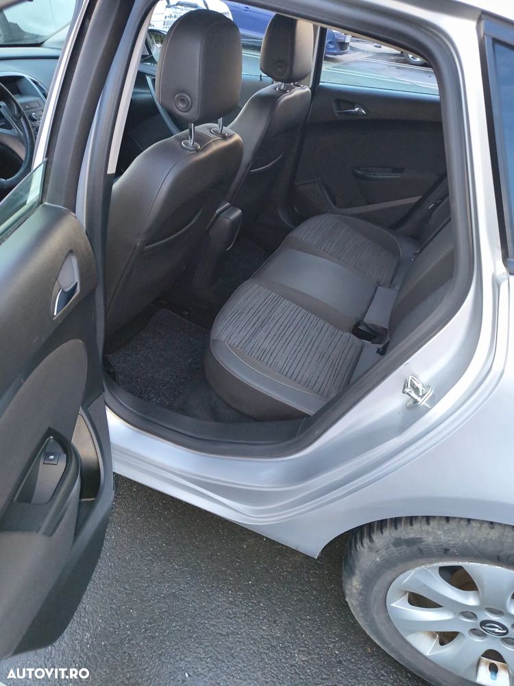 Opel Astra 1.4 Turbo ECOTEC Start/Stop Enjoy - 2