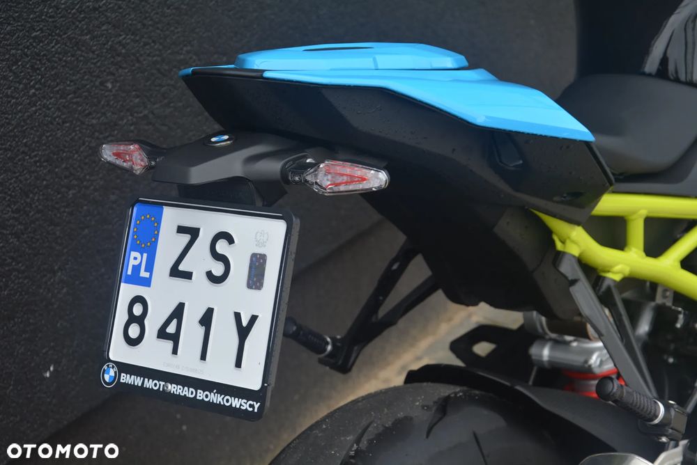 BMW S - 25