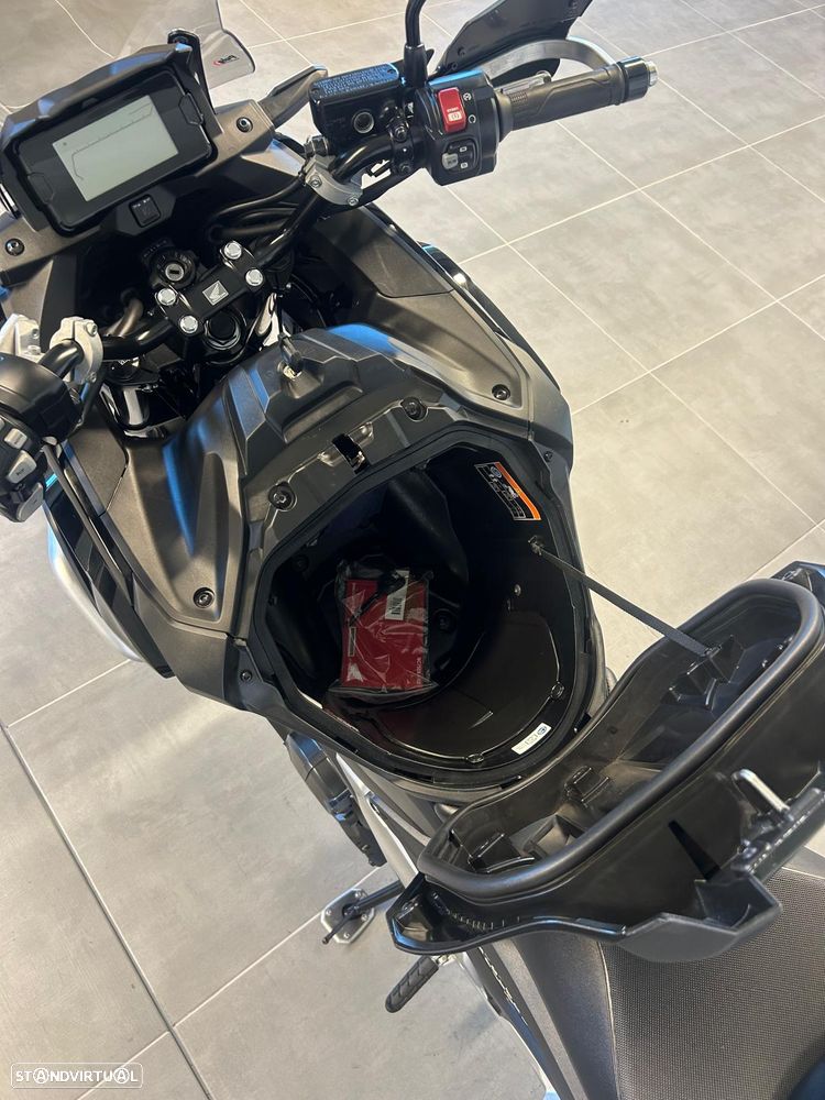 Honda NC750X DCT - 8