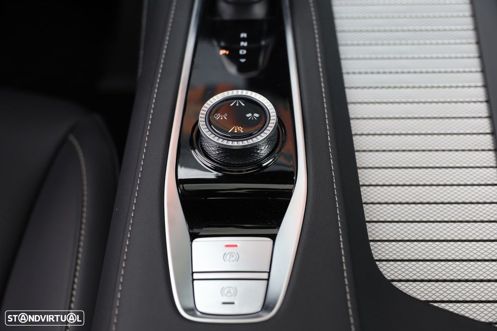 MG MGS9 1.5 L Luxury - 23