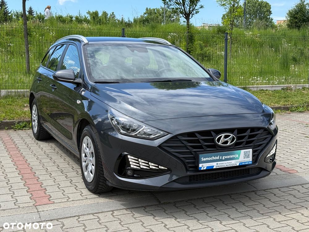 Hyundai i30 1.5 DPI Classic + - 37