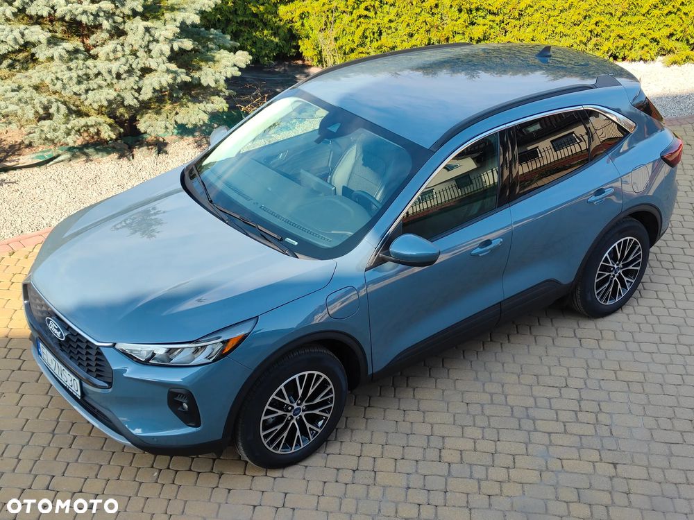 Ford Kuga 2.5 Duratec PHEV TITANIUM - 32