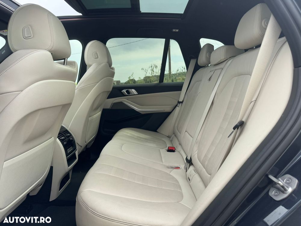 BMW X5 xDrive30d - 17