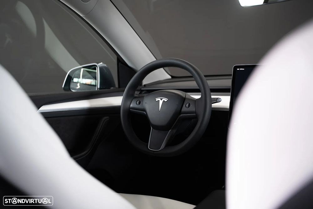 Tesla Model Y Long Range Tração Integral - 15