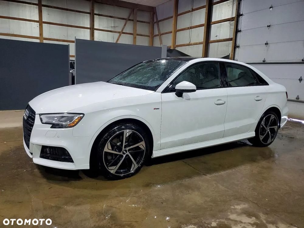 Audi A3 Sportback - 2