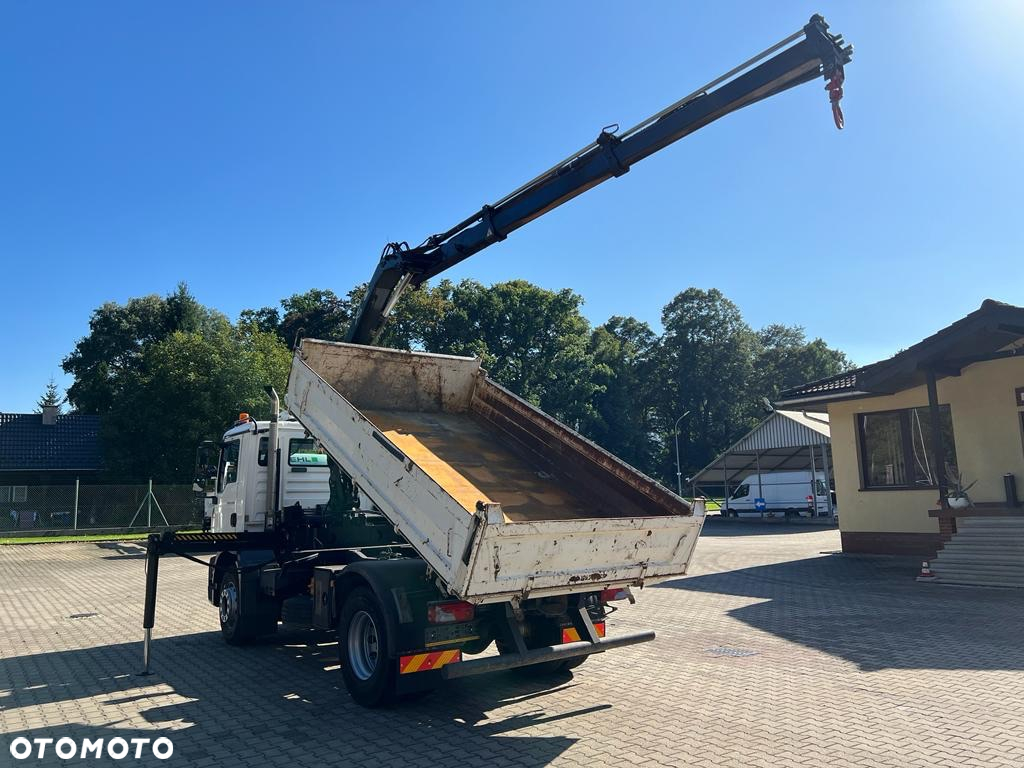 MAN 18.240 TGM wywrotka 3-str. z HDS HIAB 099, manual - 3