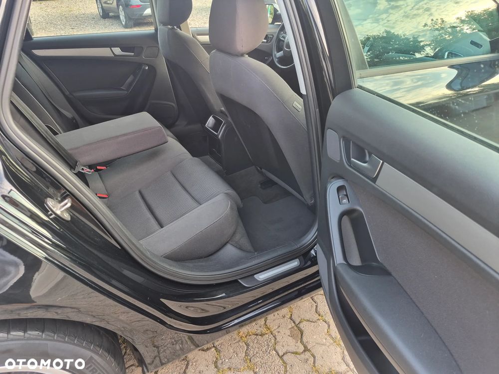 Audi A4 Avant - 19