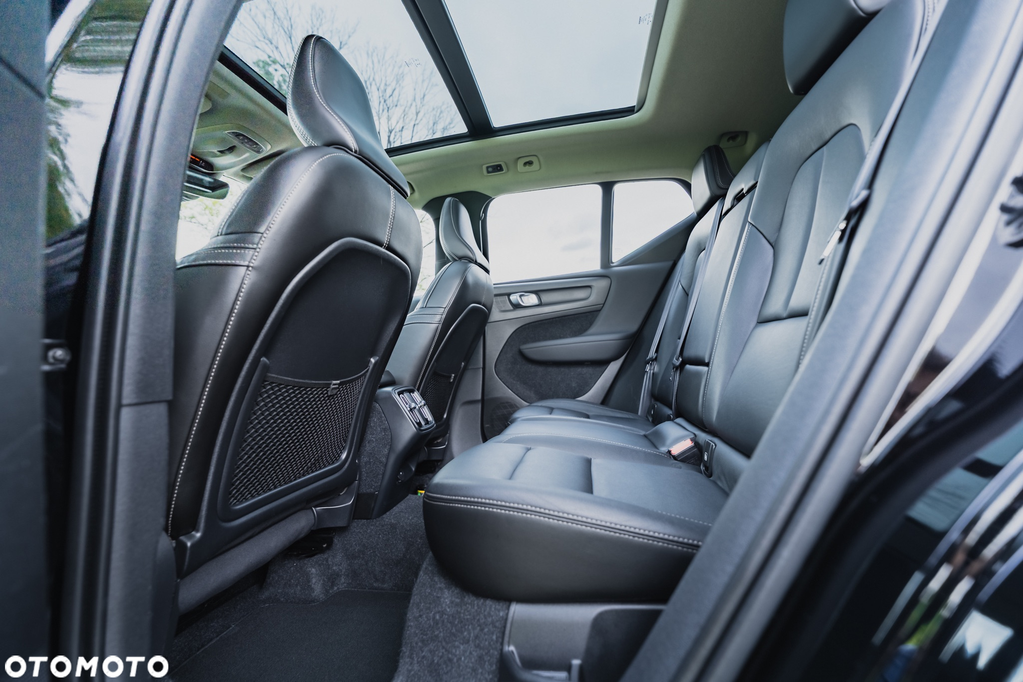Volvo XC 40 D4 AWD - 16