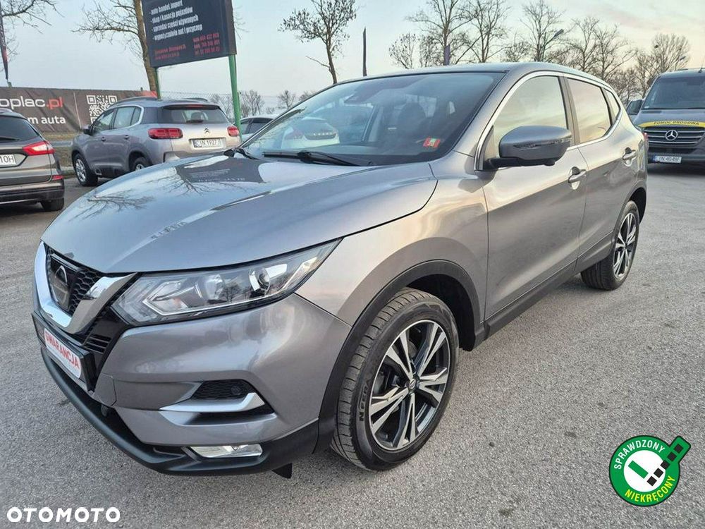Nissan Qashqai - 1