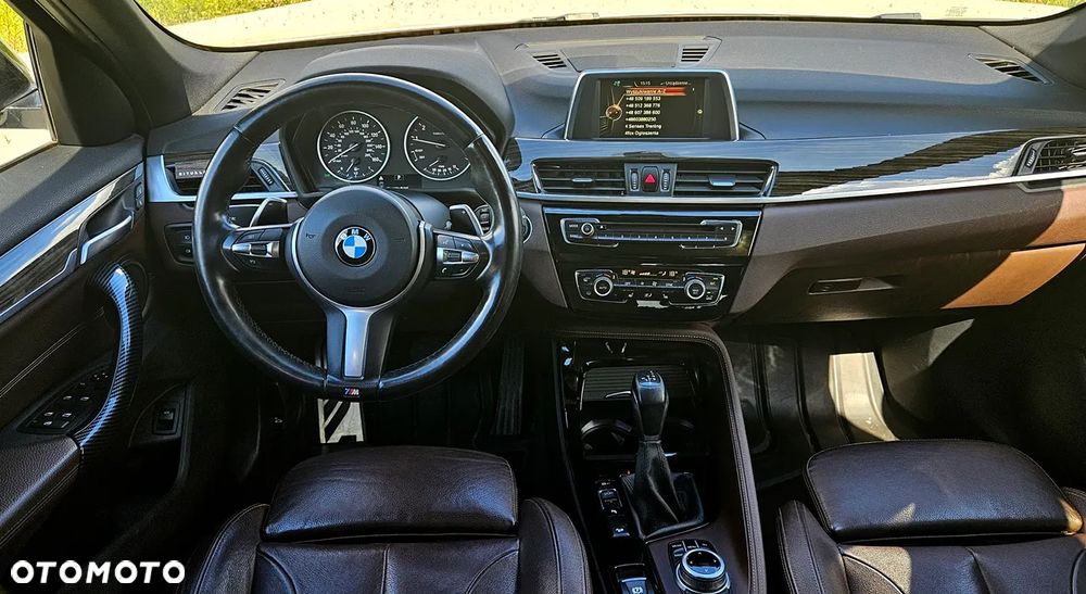 BMW X1 xDrive28i Sport Line - 12