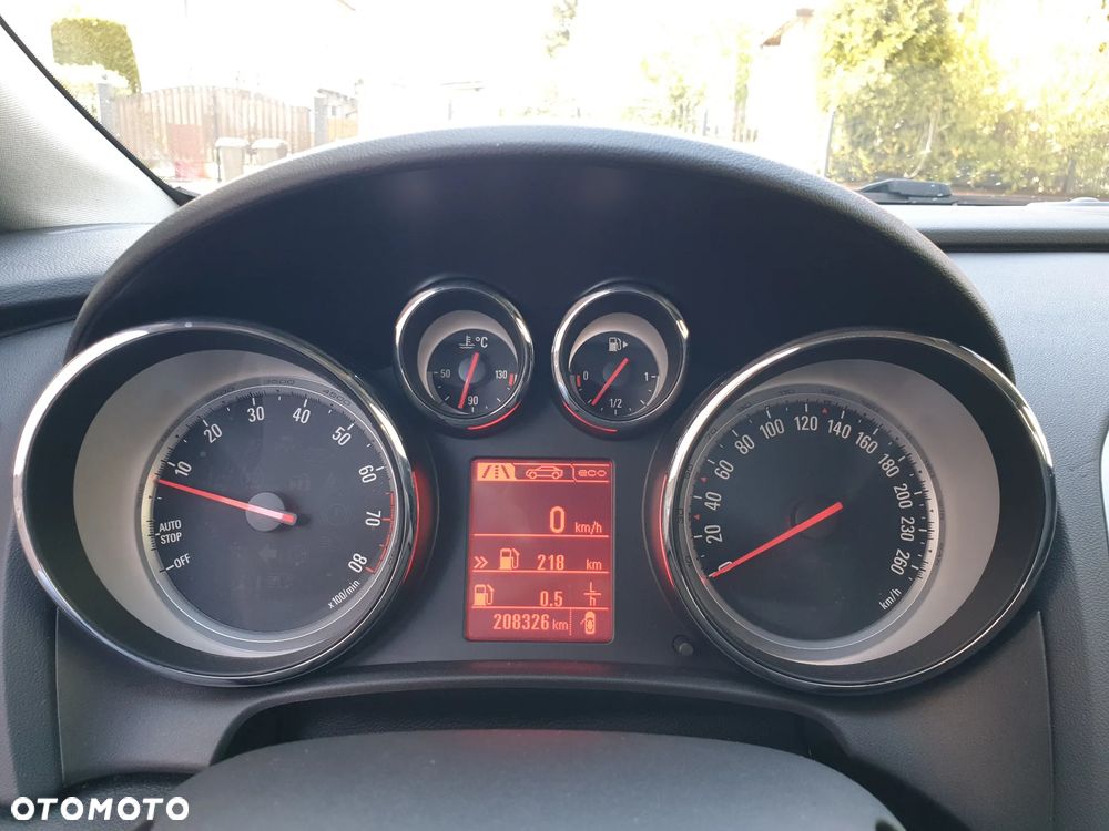 Opel Astra 1.4 Turbo Cosmo - 21