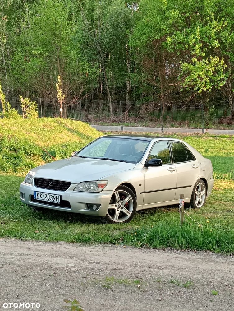 Lexus IS 200 Classic - 4