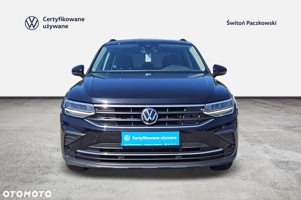 Volkswagen Tiguan - 8
