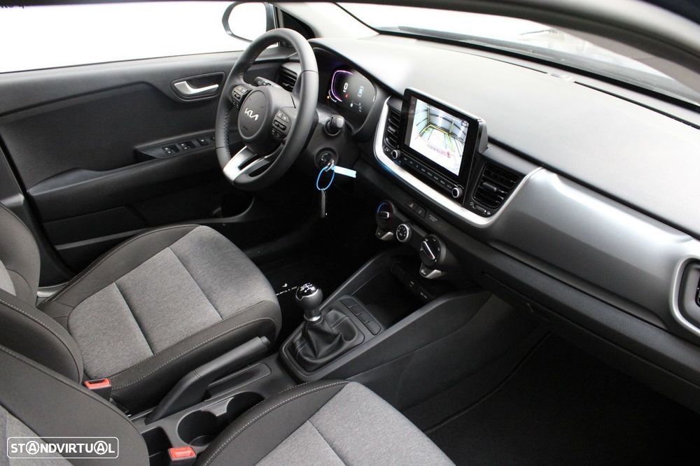 Kia Stonic 1.2 MPi Dynamic - 11