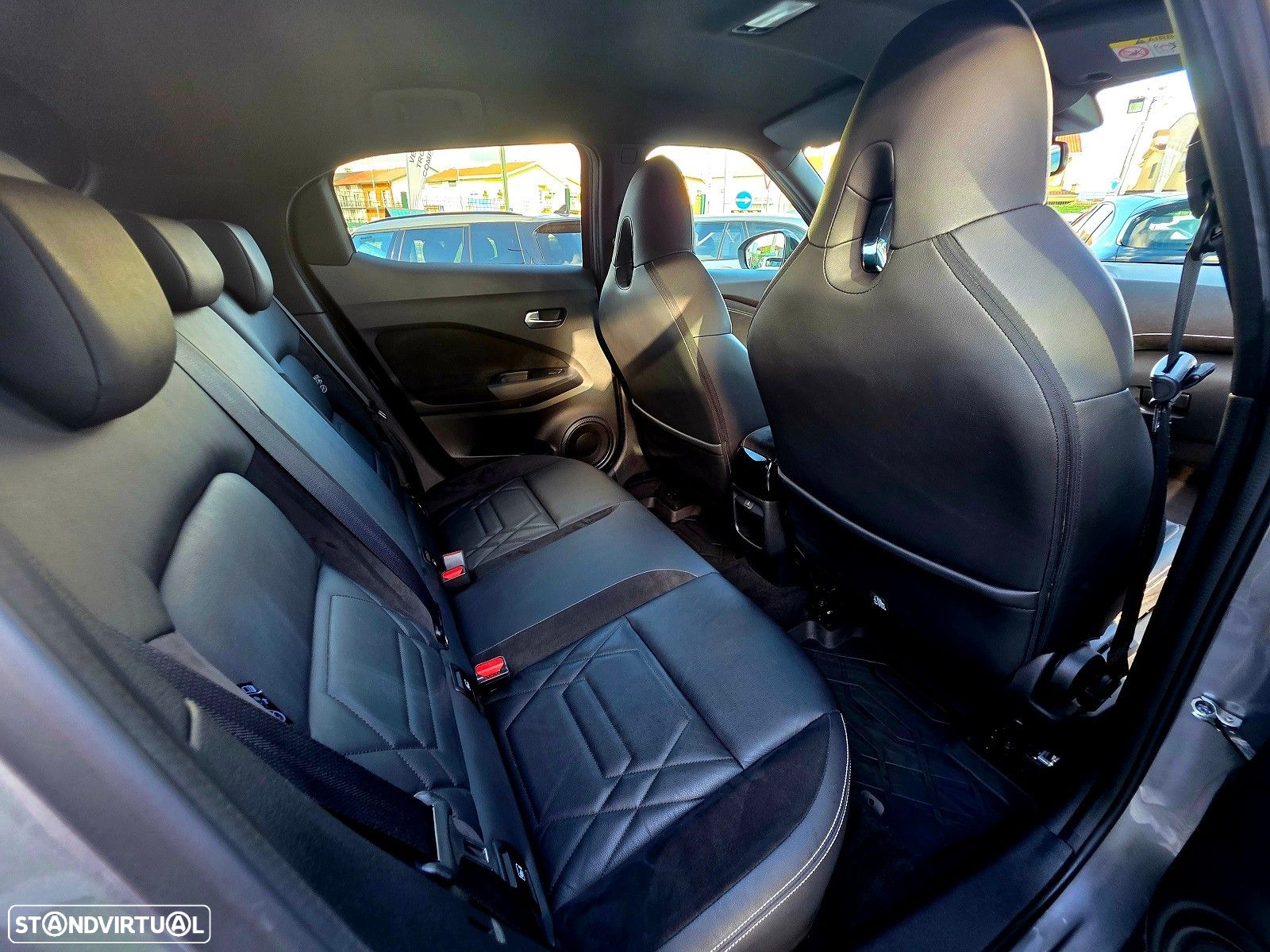 Nissan Juke 1.0 DIG-T N-Design C.Two Tone B. - 20