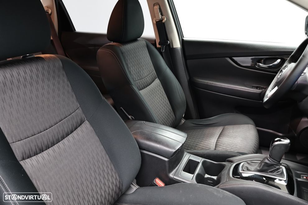 Nissan X-Trail 1.3 DIG-T N-Connecta DCT - 20