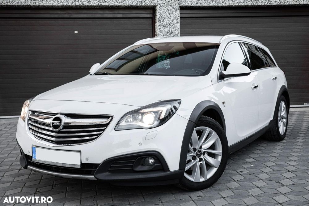 Opel Insignia - 1