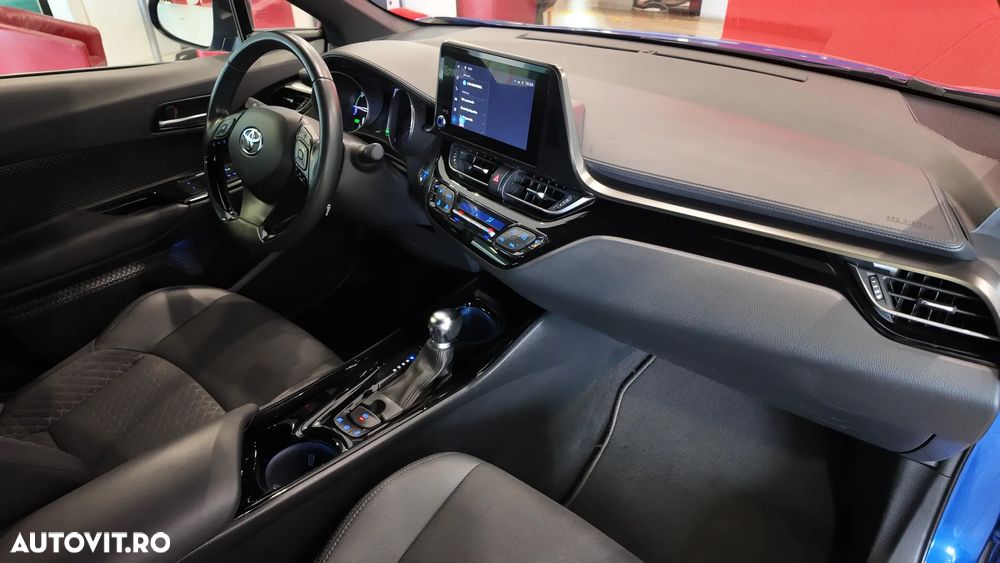Toyota C-HR 1.8 HSD 122 CP 4x2 CVT C-lassy bi-tone - 11