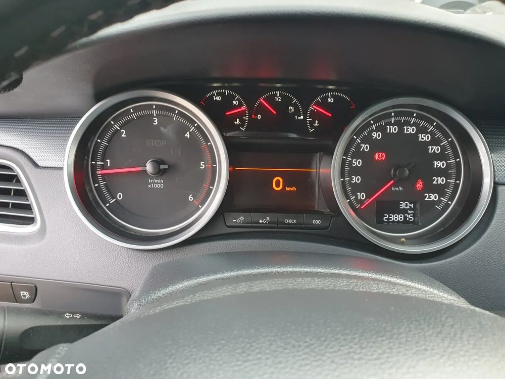 Peugeot 508 SW HDi 160 Business-Line - 25