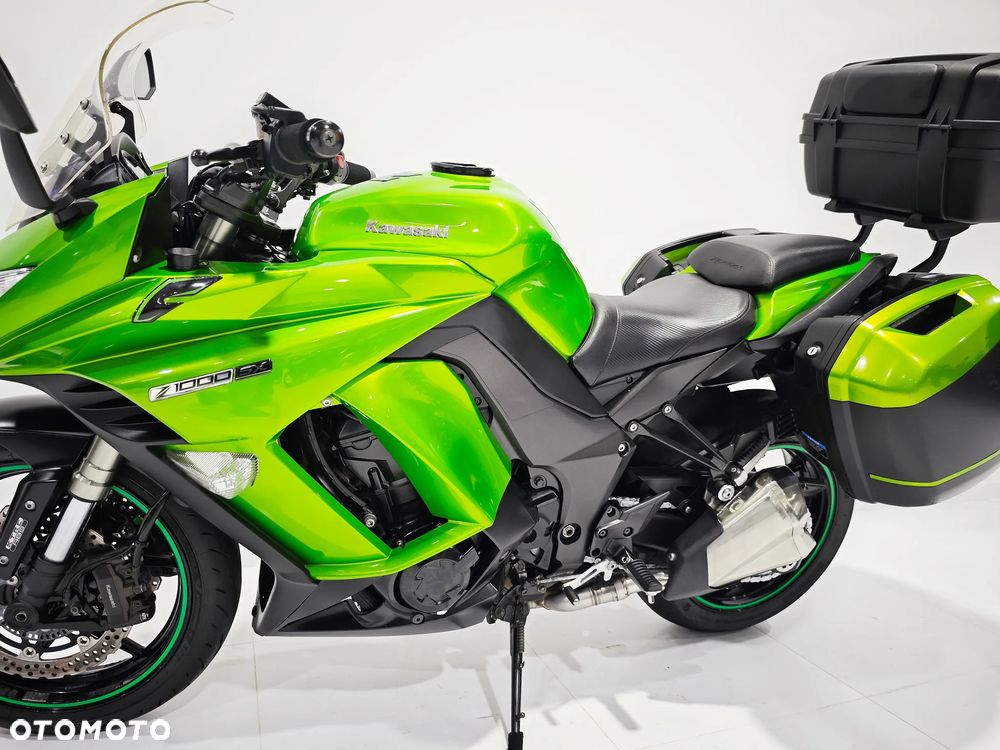 Kawasaki Ninja 1000 SX - 15