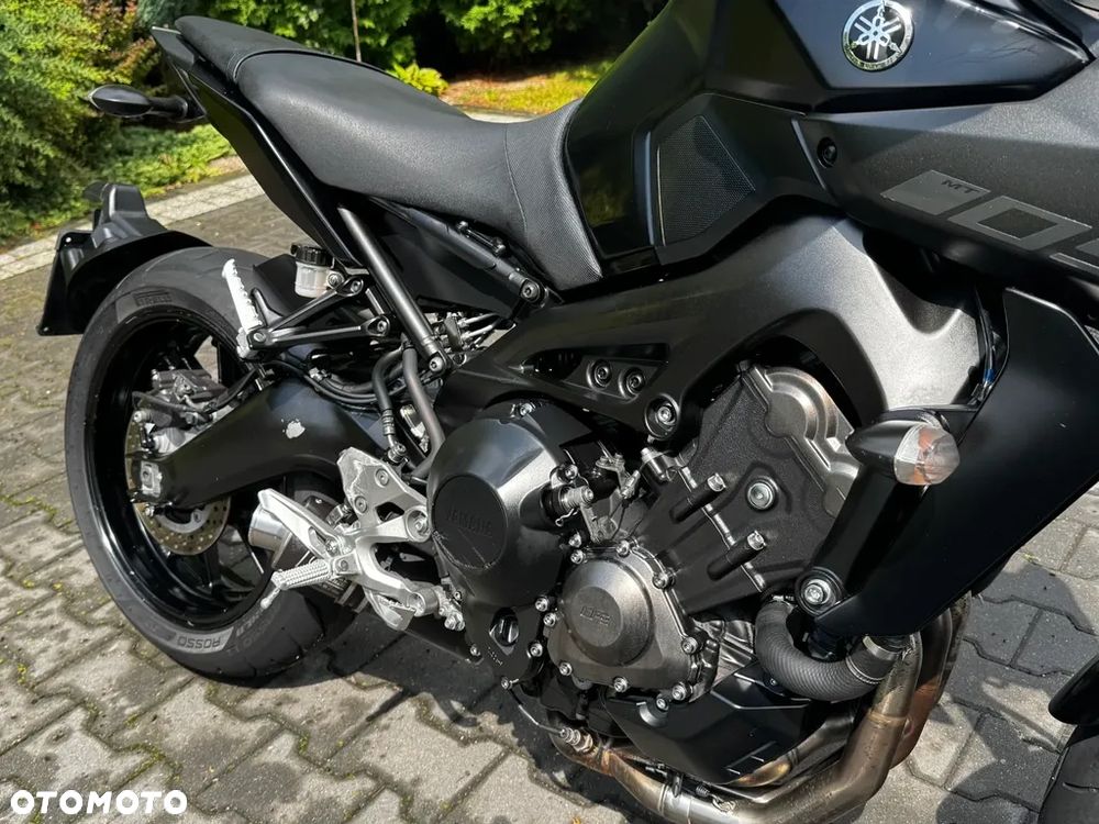 Yamaha MT - 9