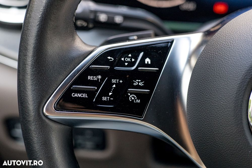 Mercedes-Benz V 300 d Combi Extra-lung 237 CP AWD 9AT AVANTGARDE EDITION - 32