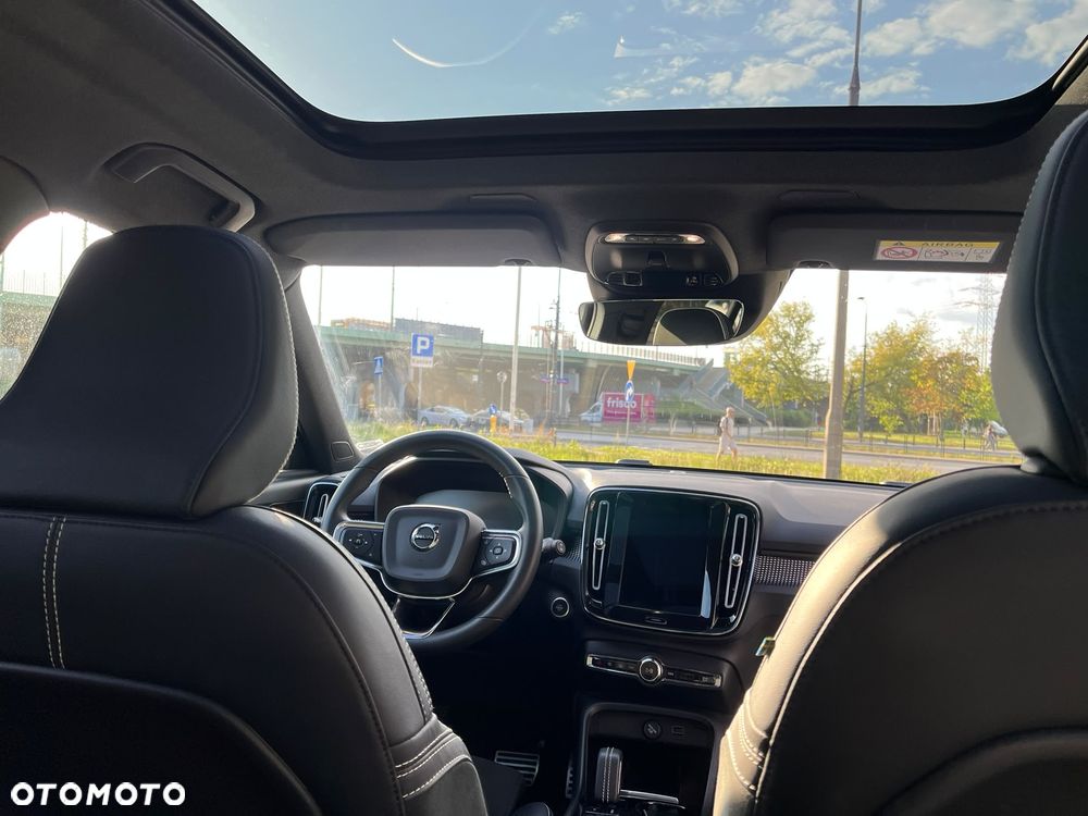 Volvo XC 40 T5 AWD R-Design - 25