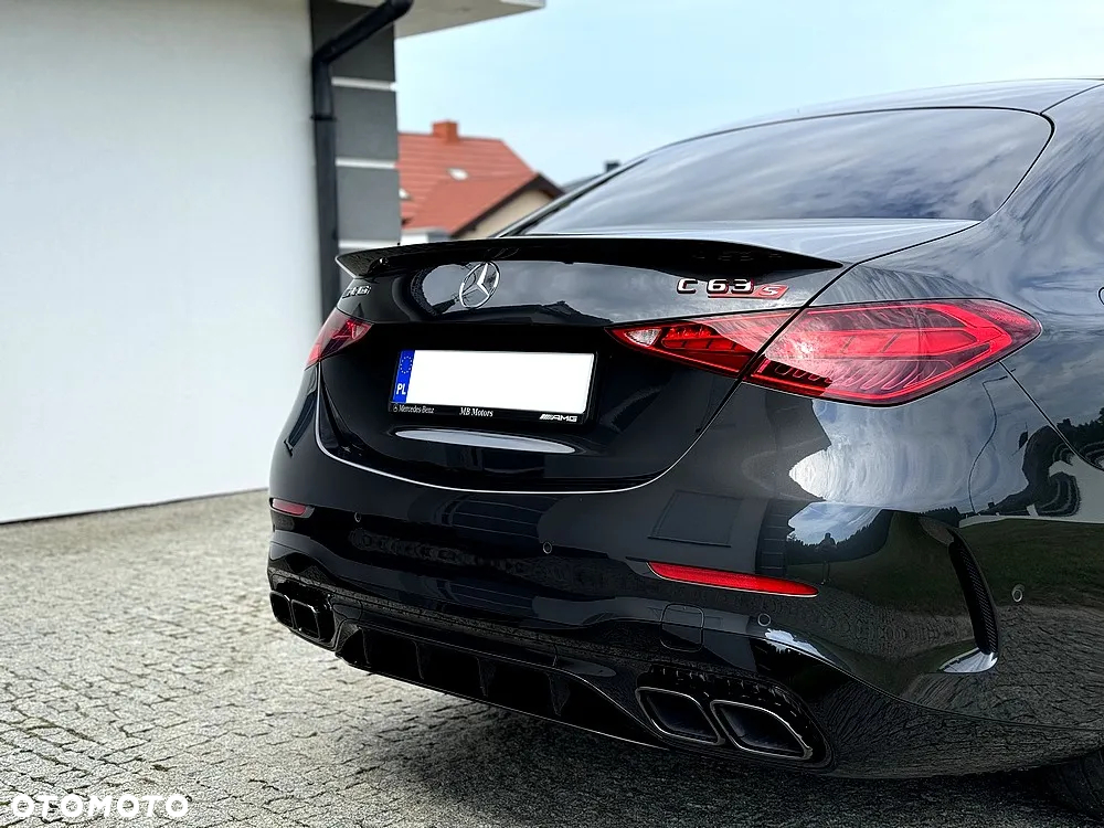 Mercedes-Benz Klasa C AMG 63 S E Performance PHEV 4-Matic - 16