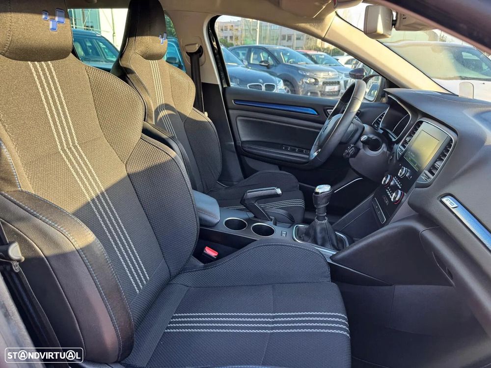 Renault Mégane Sport Tourer 1.5 Blue dCi GT Line - 34