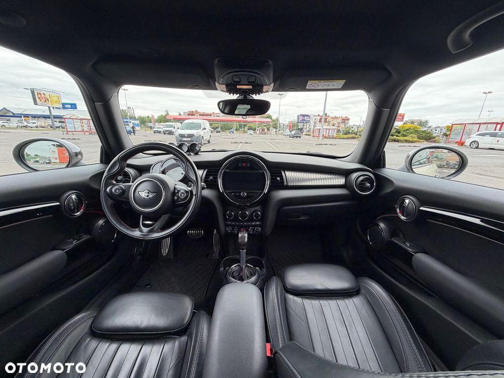 MINI Cooper S Standard - 19
