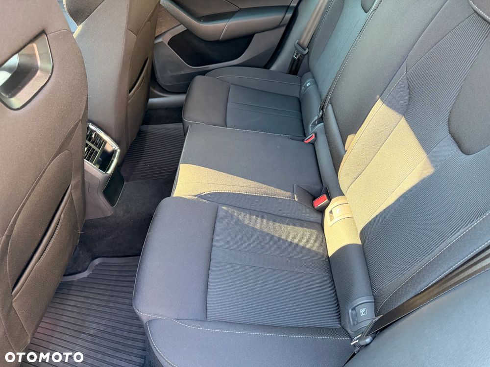 Skoda Octavia ver-1-5-tsi-e--tec-style-dsg - 25