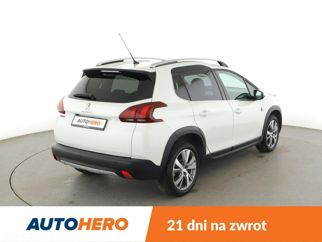 Peugeot 2008 1.2 Pure Tech Crossway S&S EAT6 - 7