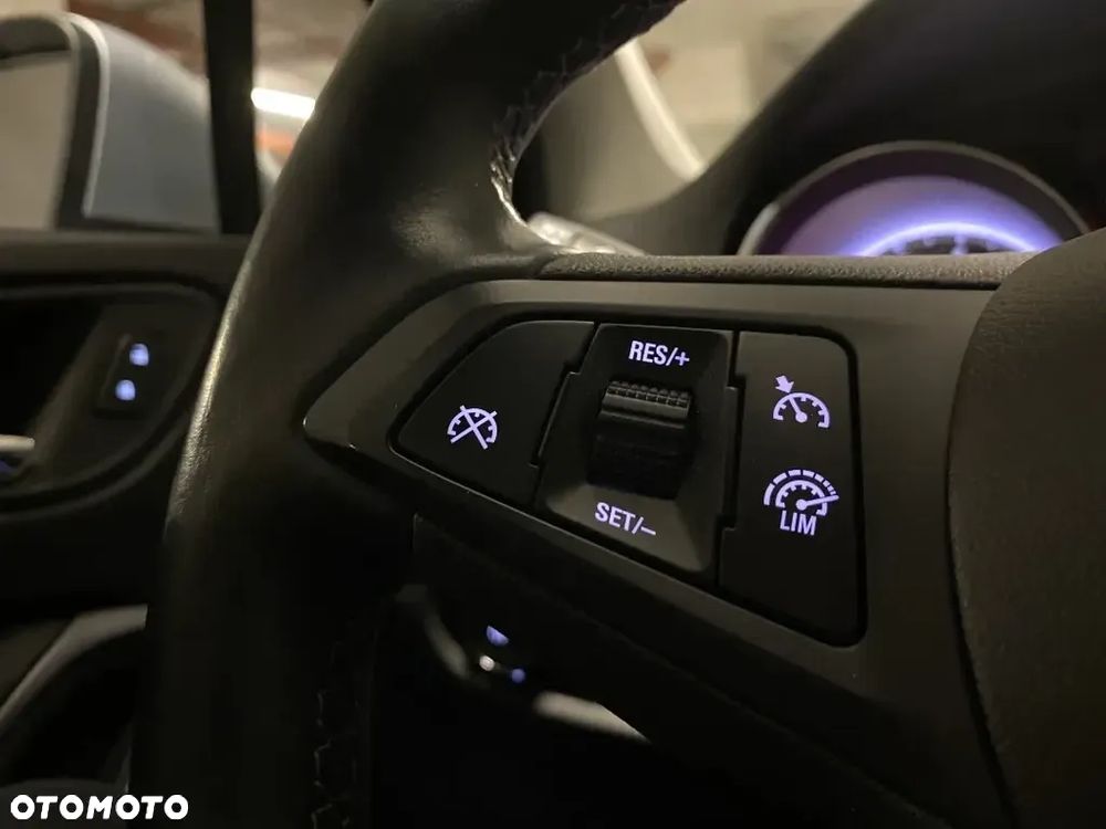 Opel Astra 1.0 Turbo Start/Stop Innovation - 9