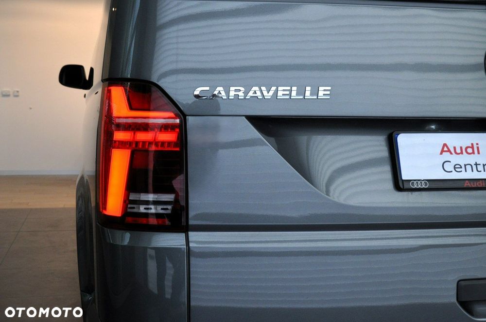 Volkswagen Caravelle - 12