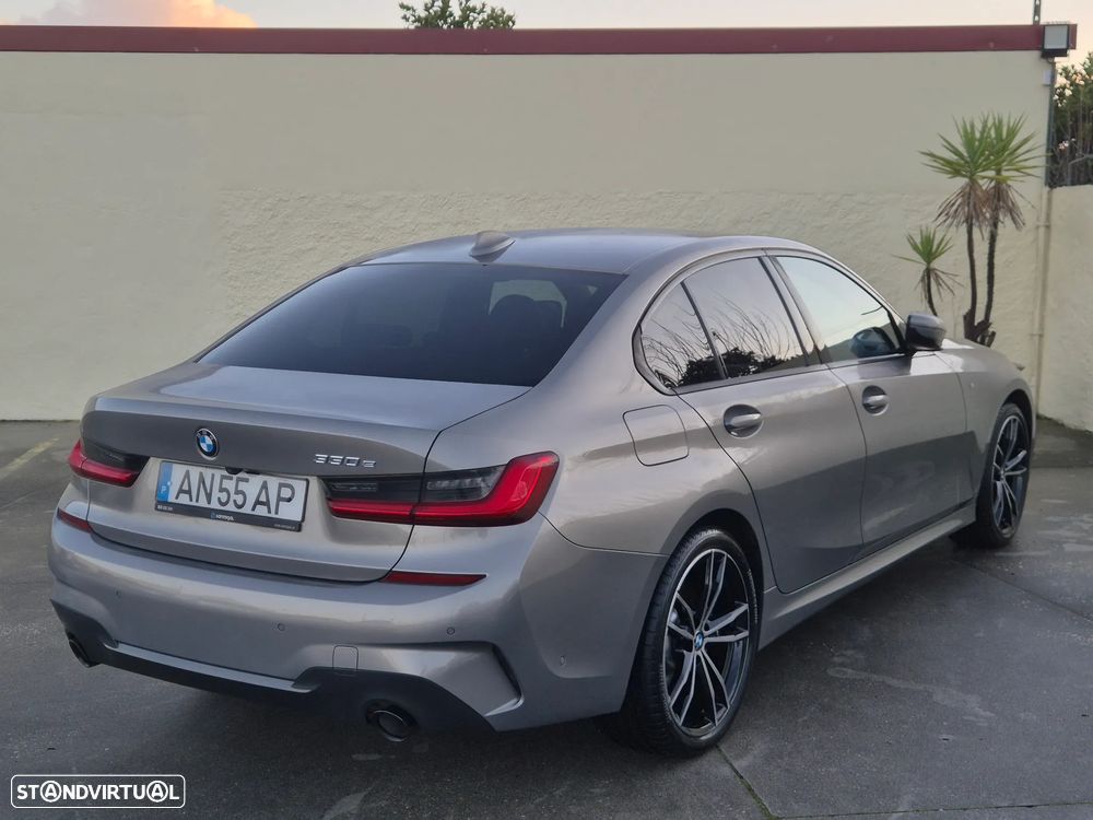 BMW 330 e Pack M Auto - 4