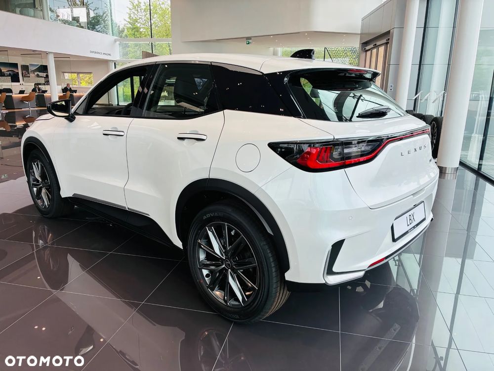Lexus LBX 1.5 Hybrid Elegant - 3