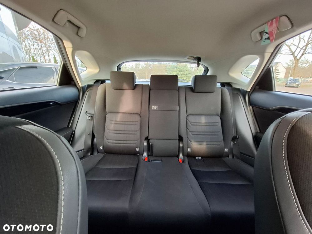 Lexus NX 300h Optimum AWD - 36