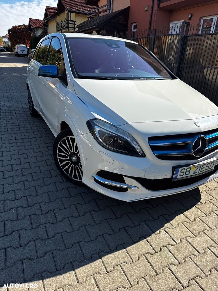 Mercedes-Benz B Electric Drive 250 e - 8