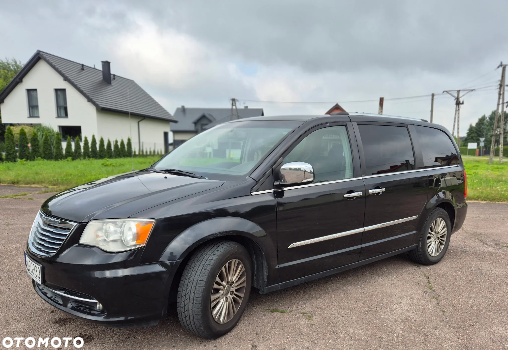 Chrysler Town & Country 3.6 Limited - 8