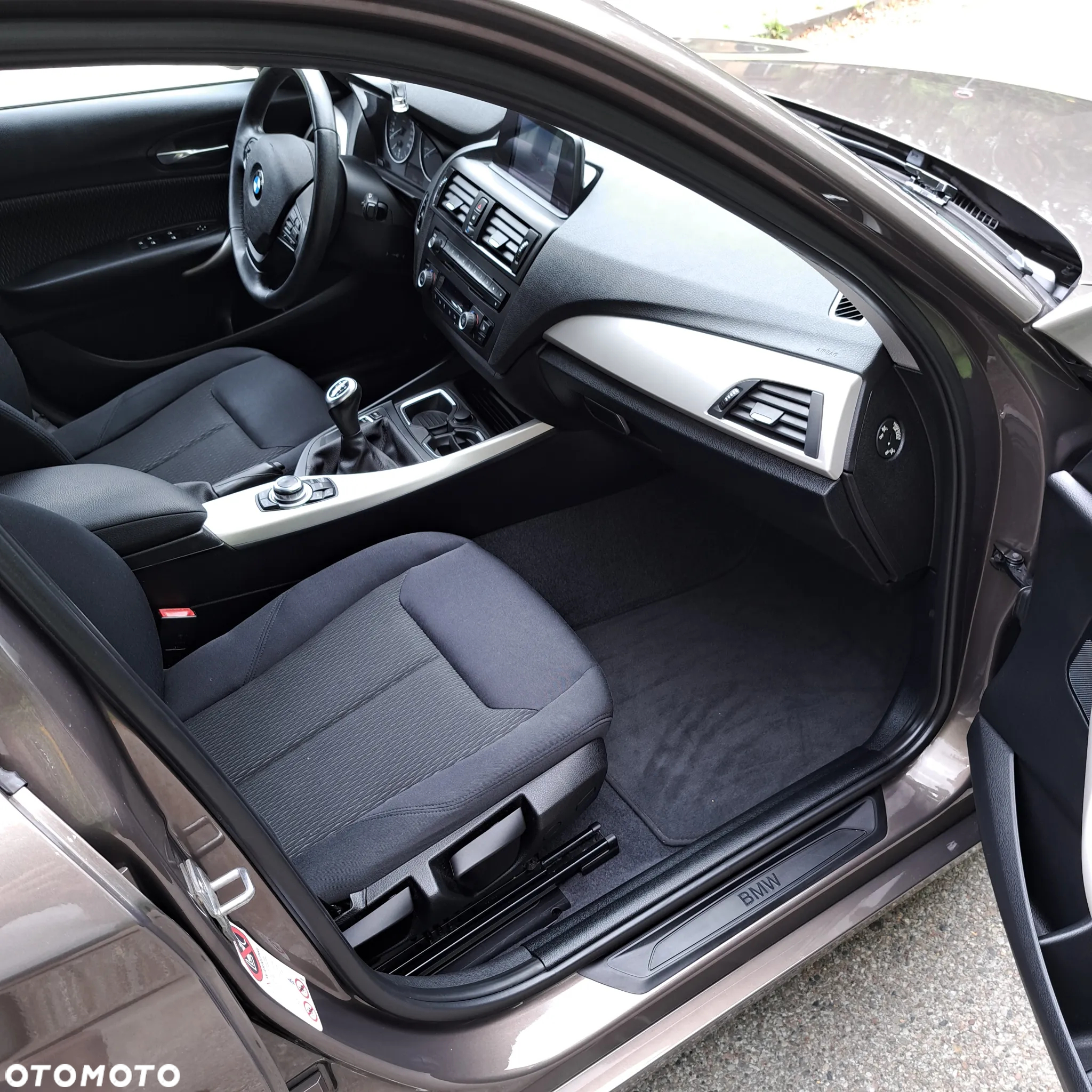 BMW Seria 1 114i Sport Line - 8