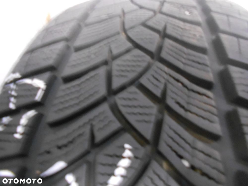 OPONA POJEDYNKA 235/50R19 GOODYEAR ULTRAGRIP PERFORMANCE + DOT  2721 8MM - 2